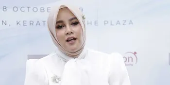 Semenjak Berhijab, Olla Ramlan Lebih Pilih-Pilih Pekerjaan