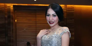 Sempat Dikabarkan Sudah Lahiran, Kezia Karamoy Pamer Perut Buncit di Instagram