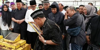 Sempat Menjenguk Sebelum Masuk ICU, Eman Empat Menangis Mendengar Kabar Nurul Qomar Meninggal Dunia
