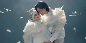 Sempat Tak Memberi Restu, Ibu Cut Meyriska Ungkap Rasa Bangga Miliki Menantu Roger Danuarta