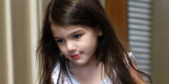 Seperti Apa Sih Hari Pertama Suri Cruise di Sekolah?