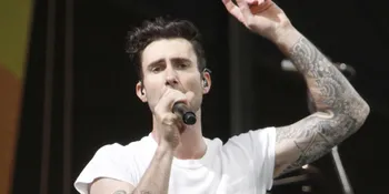 Seperti Apa Sih Wajah Adam Levine Saat Masih Sekolah?