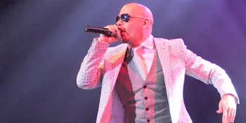September 2013, Pitbull Kembali ke Jakarta!