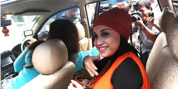 Septy Sanustika Kenalkan Pasangan Duet di KPK