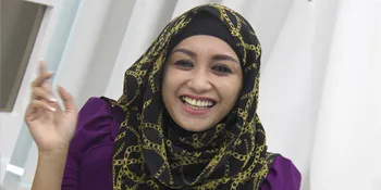 Septy Sanustika: Saya Suka Yang Simple