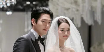 Serba-serbi Pernikahan Kim Woobin dan Shin Min Ah, Dari Prewedding hingga Souvenir