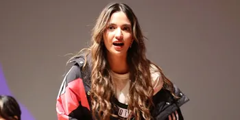 Sering Curi Perhatian Netizen, Ini Penjelasan Nia Ramadhani Soal Tato di Punggungnya