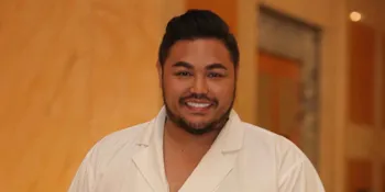 Sering Dijodohin Netizen Sama Ayu Ting Ting, Ini Tanggapan Ivan Gunawan