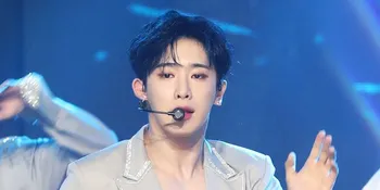 Sering Jadi Perbincangan, Ternyata Wonho MONSTA X Desain Sendiri Kostum Panggungnya