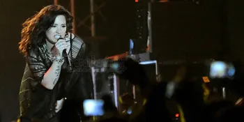 Setelah Adele, Giliran Demi Lovato Dapat Pujian Ryan Tedder