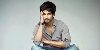 Shahid Kapoor Bakal Nikah Desember 2015, Benarkah?