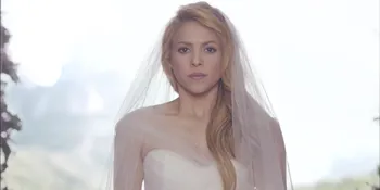 Shakira Siap Beroyang Sexy di Atas Panggung The Voice