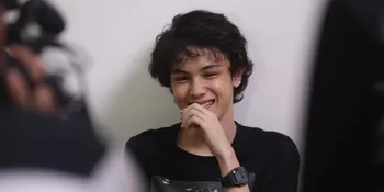 Shawn Adrian Antara Jilboobs dan Cewek Berjilbab