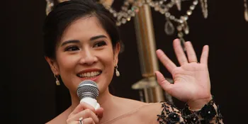 She's Back On Film! Dian Sastro Akan Bintangi '7/24'