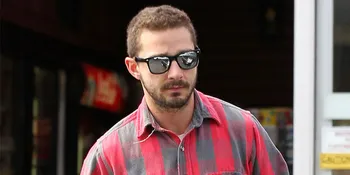 Shia LaBeouf Ditonjok Orang Tak Dikenal