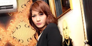 Rilis Lagu 'Pencuri Hati', Tata Janeeta Kenang Mahadewi