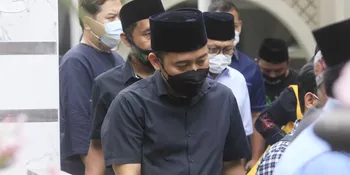 Sibuk Syuting, Denny Cagur Tak Ada Saat Sang Bunda Menghembuskan Napas Terakhirnya