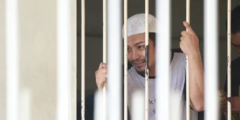 Sidang Kasus Narkoba Ditunda, Zul Zivilia Minta Doa