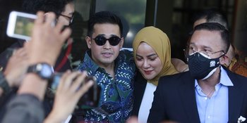 Sidang Mediasi Gagal, Olla Ramlan Menangis Berurai Air Mata - Pengacara: Semua Yang Bercerai Pasti Merasakan Ini