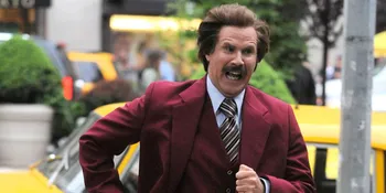 Simak Cara Gokil 'THE ANCHORMAN' Promo Mobil Baru
