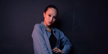 Simak Serunya Angela Vero Saat Menyanyikan Single Terbarunya, 'Show What You Got'