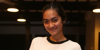Simpel, Ayudia Bing Slamet Tetap Cantik Tanpa Make Up Menor