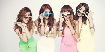 Sistar Bermain Basket Dengan Gaun Mini