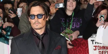 So Sweet, Johnny Depp Beri Kejutan Buat Fansnya Yang Sedang Sakit