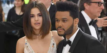 So Sweet! The Weeknd Posting Foto Mesra Dengan Selena Gomez