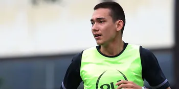 Soal Pacar, Adipati Dolken: Gak Cukup Kalau Gue Kenalin Satu-Satu