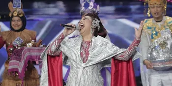 Soimah Unggah Foto Bersama Ibu, Nggak Sedikit yang Bilang Mereka Mirip