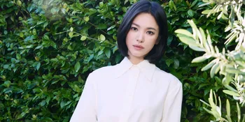 Song Hye Kyo Gabung STAND, Rilis Foto Profil Natural