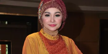 Soraya Larasati Belajar Berhijab di YouTube