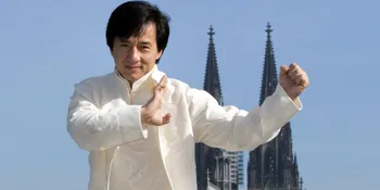 Hoax! Lagi, Jackie Chan Dikabarkan Meninggal Dunia