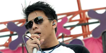 Sri Tak Bisa Tidur Setelah Cium Ariel