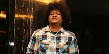 Stand Up Atau Film, Dua Pilihan Berat Babe Cabita