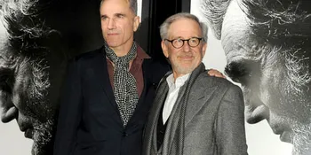 Steven Spielberg Dinobatkan Jadi Sutradara Terpilih 2012