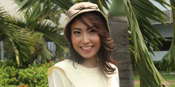 Suami Ayu Dewi Masih Takut Gendong Anaknya