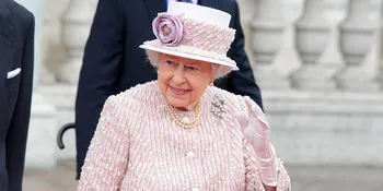 Sudah Busuk, Kue Pernikahan Ratu Elizabeth II Dijual Rp 10,9 Juta