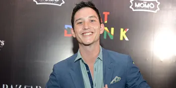 Sudah Punya Calon Pacar, Valentine Mike Lewis Tetap Sendiri