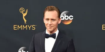 Sudah Putus, Tom Hiddleston Masih 'Terbayang-Bayang' Taylor Swift
