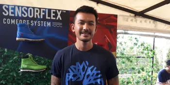 Suka Koleksi Sepatu, Ini Yang Dicari Oleh Rio Dewanto Dari Koleksinya