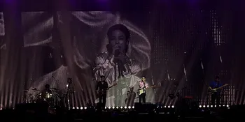 Sukses Besar, Konser The Rose di Jakarta Bikin Black Rose Indonesia Bangga