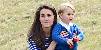 Super Stylish! Kate Middleton & Pangeran George Pergi ke Museum