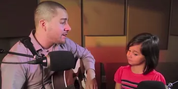 Sweet, Pasangan Ayah - Anak Ini Kompak Nyanyikan Lagu Coldplay