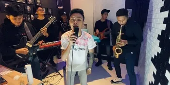 Syahdunya Smarfren X KapanLagi Live: Adhitia Sofyan, Bagasran, Mahen Bikin Melting!