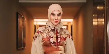 Syahnaz Sadiqah: Dari Artis Cantik Jadi Istri Bupati, Tetap Sederhana!