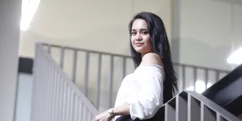 Syuting &#8216;BADAI PASTI BERLALU&#8217; di Bawah Laut, Michelle Ziudith Mengaku Sempat Terluka