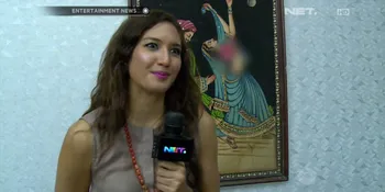 Syuting Film Horor, Nadine Chandrawinata Terjun Dari Tebing 130 M