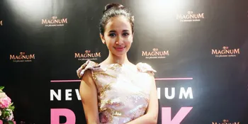 Syuting 'HAJI BACKPACKER', Bella Sempat Tidak Bisa Pulang